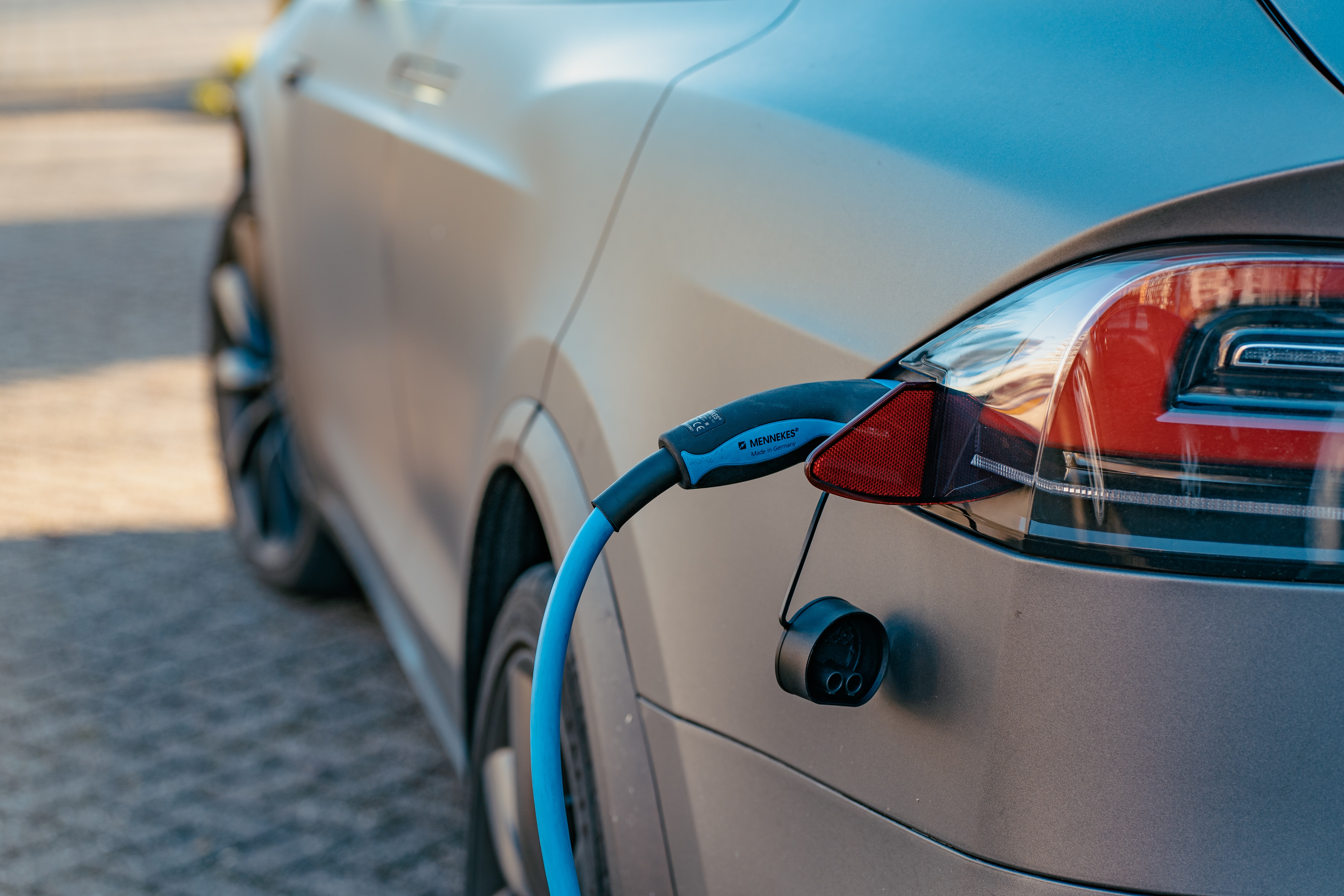 electric car